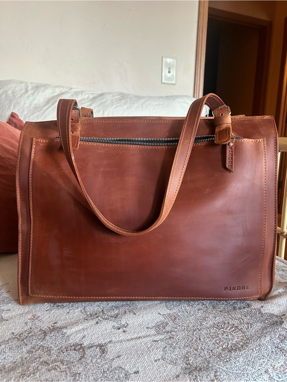 Pikore Brown Leather Tote Bag